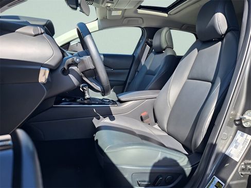 Used 2024 MAZDA CX-30 AWD 2.5 S w/ Preferred Package image 14