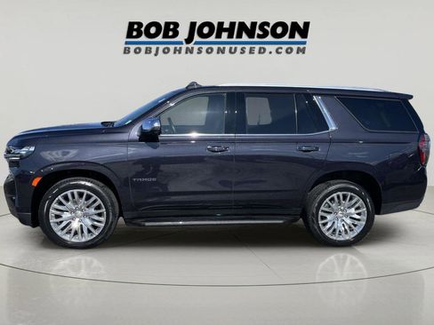 Used 2023 Chevrolet Tahoe Premier AWD/4WD image 6