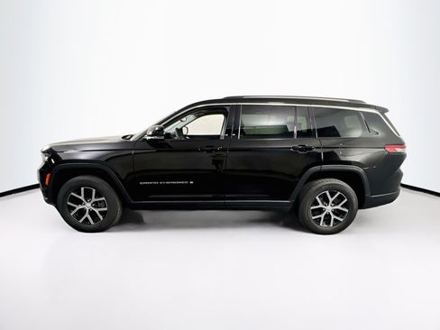 Used 2023 Jeep Grand Cherokee L Limited AWD/4WD image 8