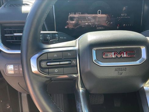 Used 2025 GMC Terrain Elevation FWD image 19