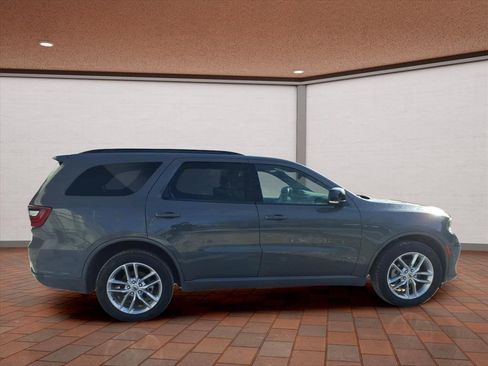 Used 2024 Dodge Durango GT AWD/4WD image 6