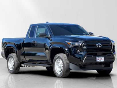 New 2025 Toyota Tacoma SR