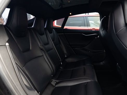 Used 2018 Tesla Model S 100D image 20