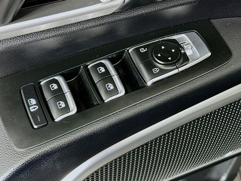 Used 2022 Kia Telluride S image 15