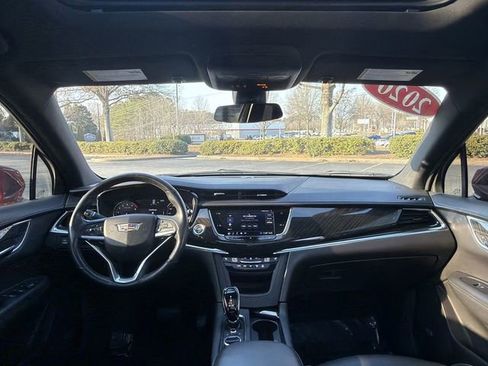 Used 2020 Cadillac XT6 Premium Luxury image 20