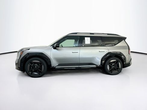Used 2024 Kia EV9 GT-Line AWD/4WD image 4