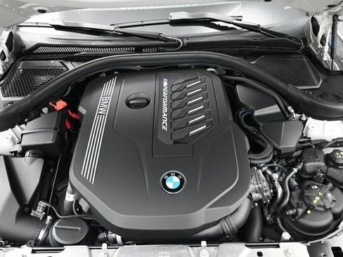 Used 2025 BMW M240i Coupe w/ Premium Package RWD image 19
