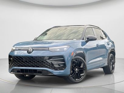 New 2026 Volkswagen Tiguan SE R-Line