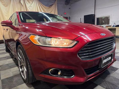 Used 2016 Ford Fusion Titanium FWD image 6