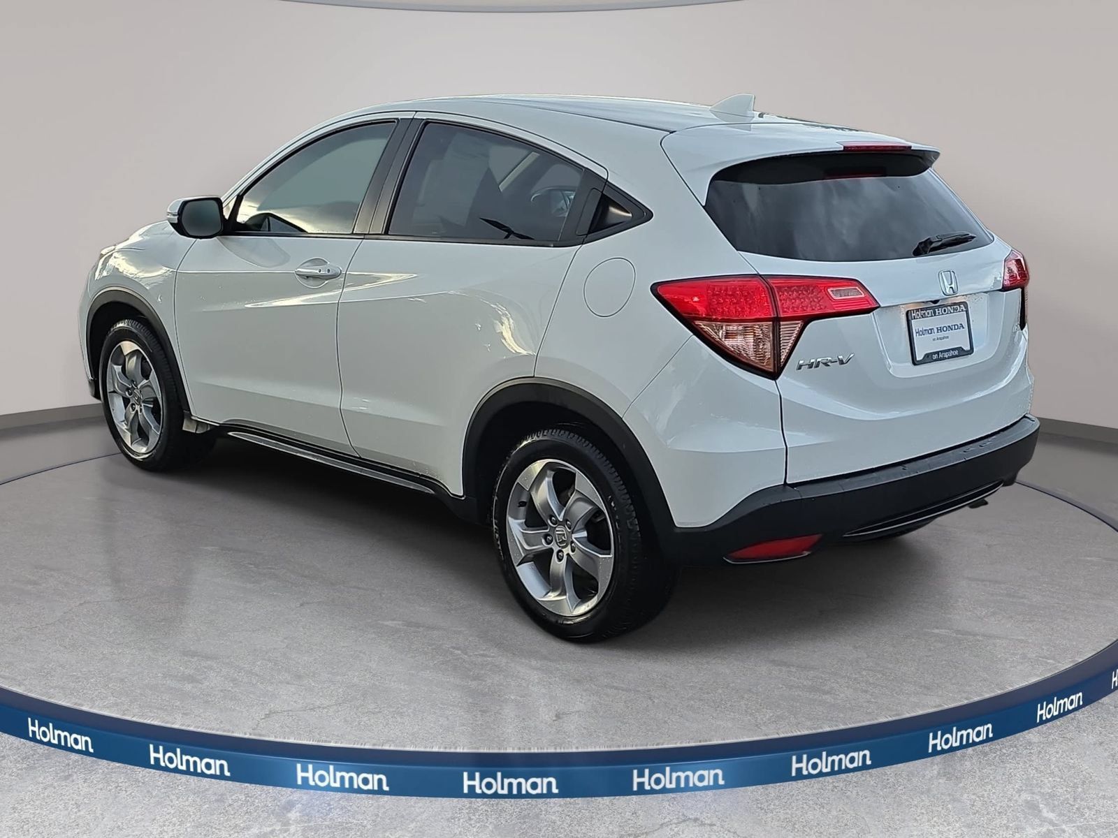 Used 2017 Honda HR-V EX image 8
