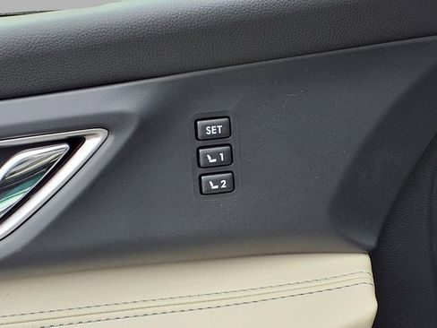 New 2026 Subaru Ascent Limited image 12