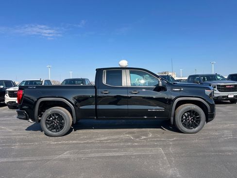New 2026 GMC Sierra 1500 Pro w/ Graphite Edition image 11