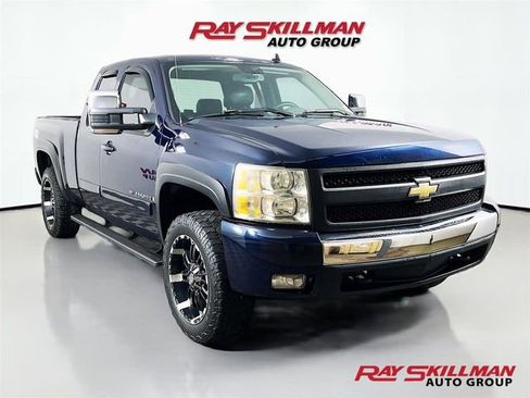 Used 2008 Chevrolet Silverado 1500 LTZ w/ Suspension Package, Off-Road AWD/4WD image 1