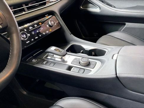 Used 2025 INFINITI QX60 Luxe w/ Vision Package image 15