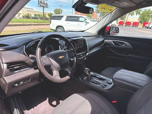 Used 2018 Chevrolet Traverse LT AWD/4WD image 10