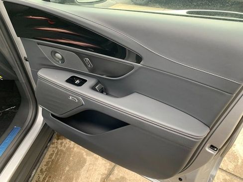 New 2026 Lincoln Nautilus Reserve w/ Jet Appearance Package image 20