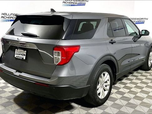 Certified 2021 Ford Explorer 2WD image 9