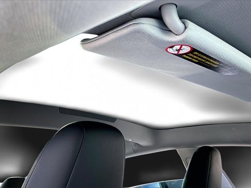 Used 2025 Tesla Model 3 Long Range image 25