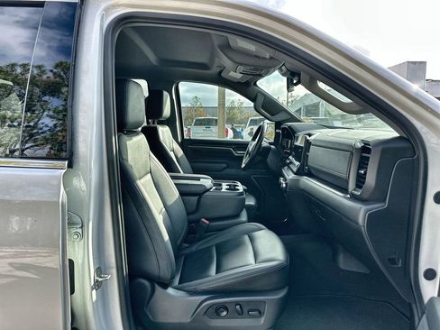 Certified 2024 GMC Sierra 1500 SLT image 27