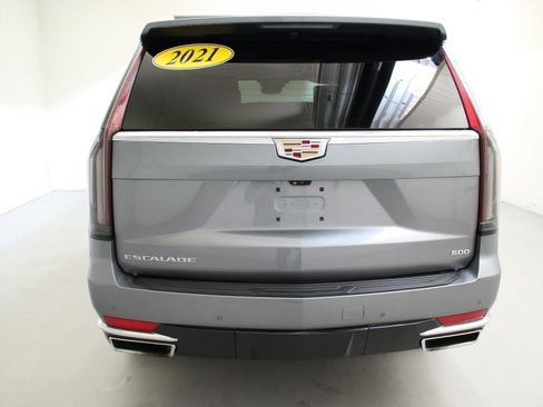 Used 2021 Cadillac Escalade Premium Luxury w/ Performance Package AWD/4WD image 8