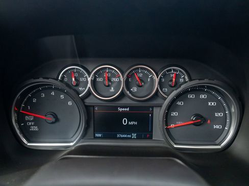 Used 2021 Chevrolet Tahoe LT w/ LT Signature Package image 23