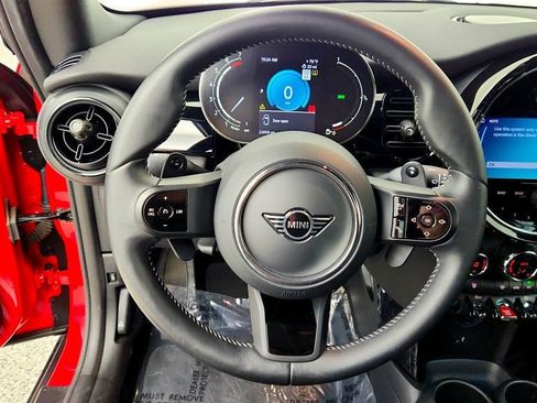 Used 2024 MINI Cooper S FWD image 13