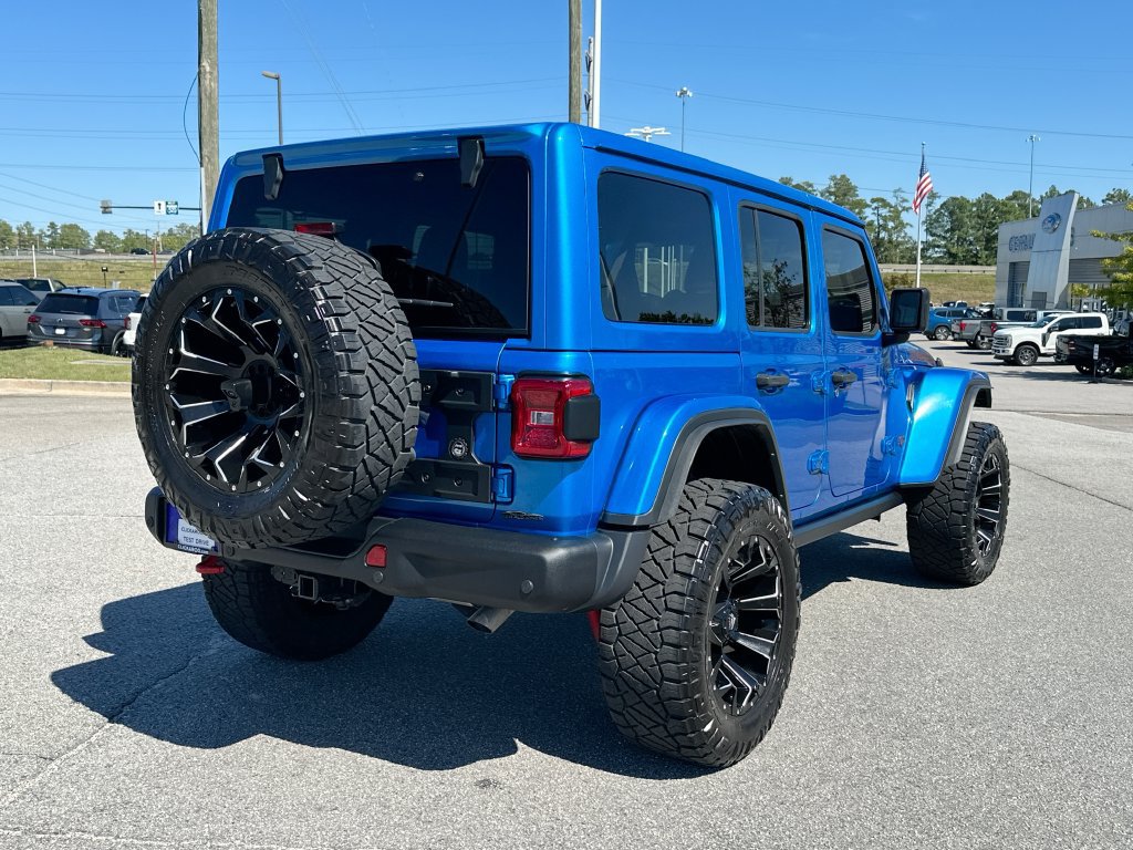 Used 2024 Jeep Wrangler Unlimited Rubicon AWD/4WD image 7