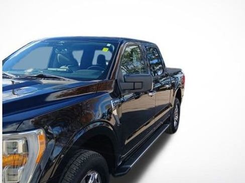 Certified 2022 Ford F150 XLT w/ Equipment Group 302A High image 16