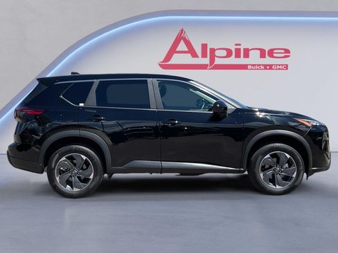 Used 2026 Nissan Rogue SV FWD image 6