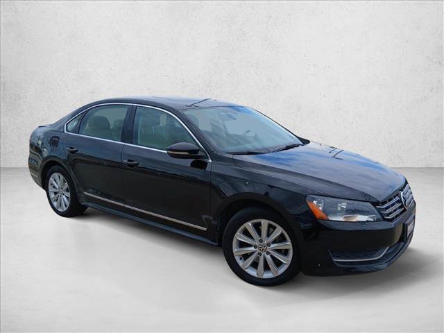 Used 2012 Volkswagen Passat 2.5 SEL FWD image 3