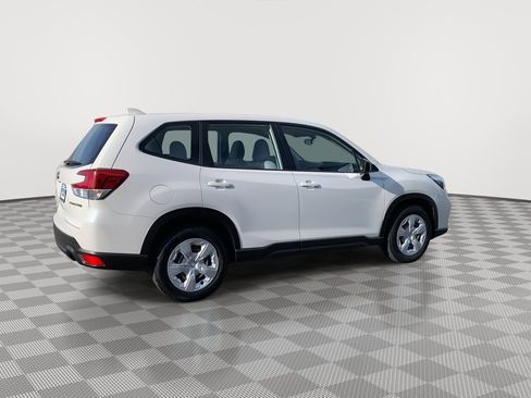 Used 2021 Subaru Forester AWD/4WD image 7