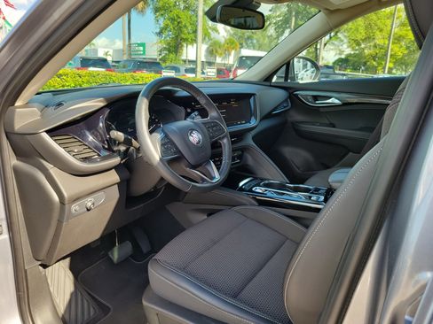 Used 2022 Buick Envision Preferred image 9