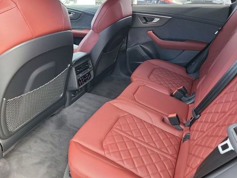 New 2026 Audi SQ8 Prestige image 13