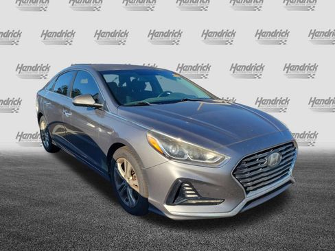 Used 2018 Hyundai Sonata SEL FWD image 2