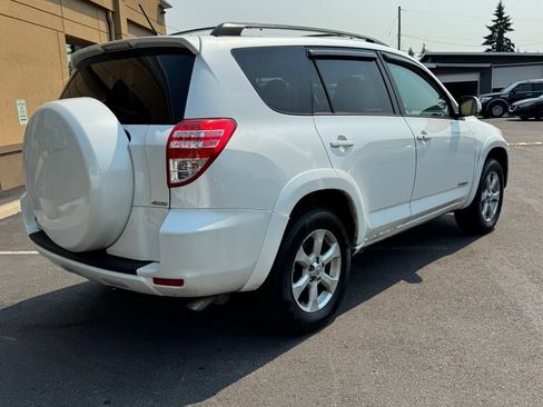 Used 2011 Toyota RAV4 Limited AWD/4WD image 7