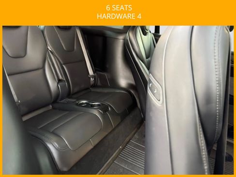 Used 2025 Tesla Model X image 4