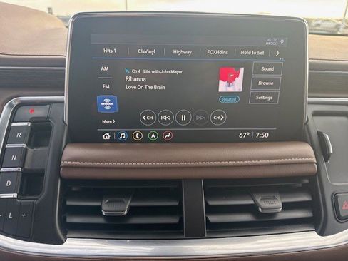 Used 2021 Chevrolet Suburban High Country image 27