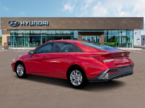 New 2026 Hyundai Elantra Blue image 4