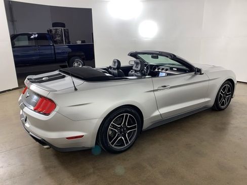 Used 2018 Ford Mustang Premium image 34