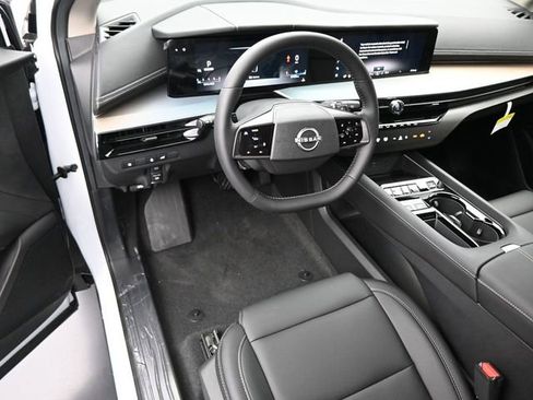 New 2025 Nissan Murano SL image 17