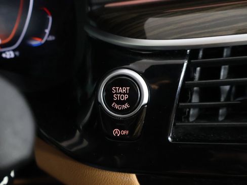 Used 2023 BMW 530i xDrive w/ Convenience Package image 43