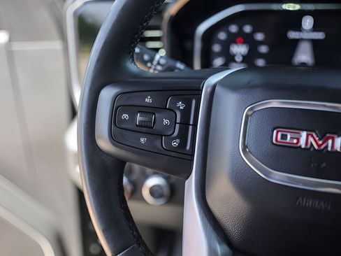 Used 2023 GMC Sierra 1500 Elevation RWD image 17