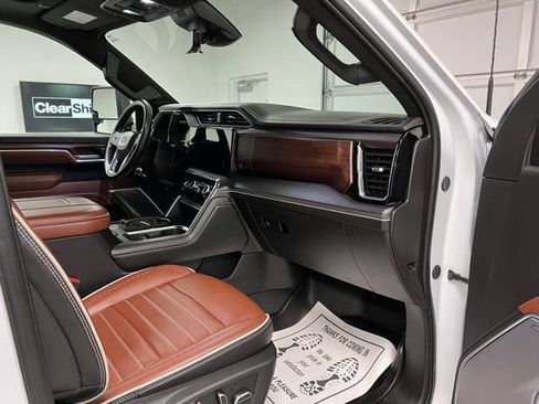 Used 2025 GMC Sierra 2500 Denali Ultimate AWD/4WD image 55
