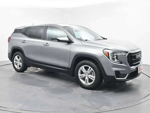Certified 2024 GMC Terrain SLE image 7