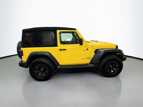 Used 2019 Jeep Wrangler Sport AWD/4WD image 8