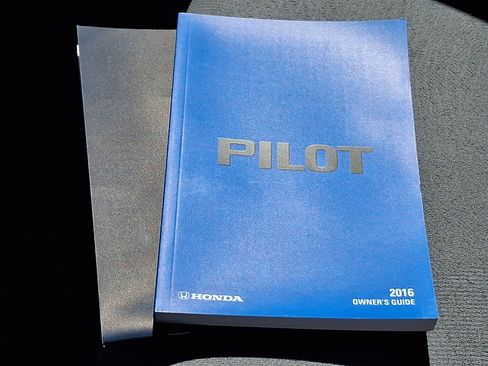 Used 2016 Honda Pilot EX image 25