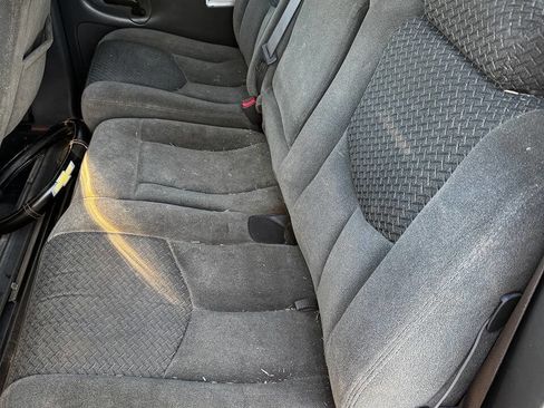 Used 2004 Chevrolet Avalanche Z71 w/ Preferred Equipment Group image 17