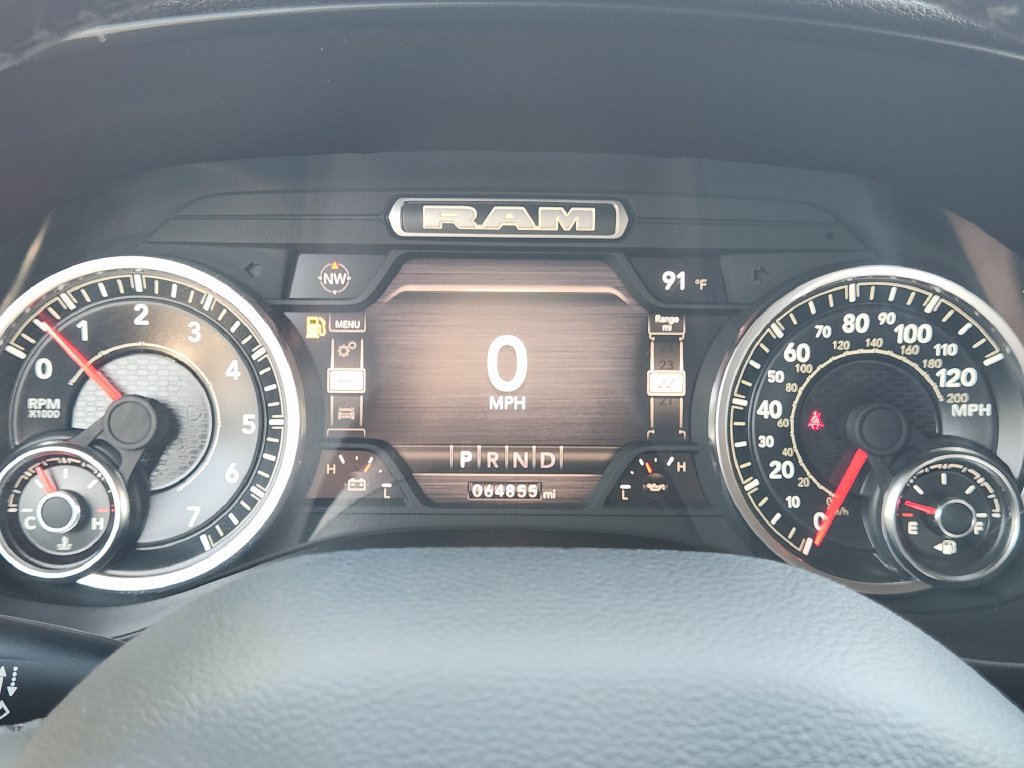 Used 2024 RAM 1500 Laramie RWD image 7