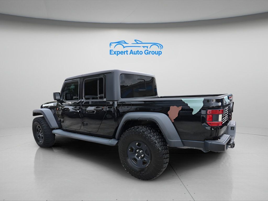 Used 2022 Jeep Gladiator Sport AWD/4WD image 6