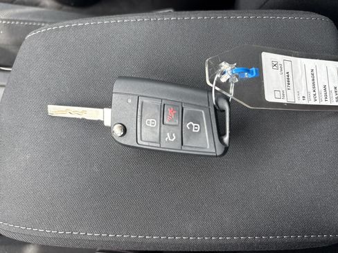 Used 2019 Volkswagen Tiguan S w/ Driver Assistance Package FWD image 34